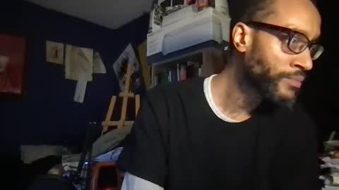 Vinny.D online show from November 2025 04:11:02 AM