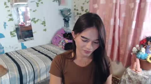 Snapshot of chrysadel chatting on February 2025 04:25:02 PM Ur Suraya22 online show from February 2025 04:25:02 PM