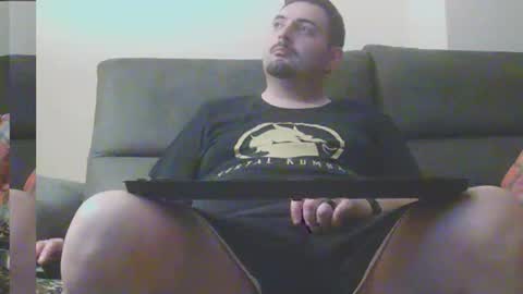 Snapshot of chubbbybo chatting on November 2025 06:00:02 PM Chubby Boy97 online show from November 2025 06:00:02 PM