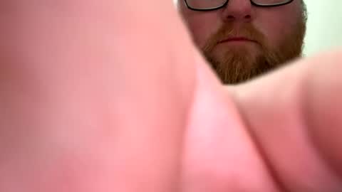 chubbsguy92 online show from October 2025 08:31:02 PM