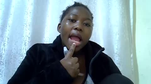 DivaDee online show from April 2026 08:57:01 AM