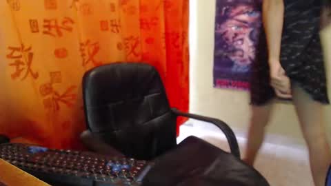 kate   online show from February 2025 06:08:02 PM