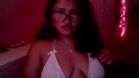 chubbybunnyxoxo222 online show from July 2026 05:27:02 AM