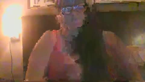 Snapshot of chubbycutie420 chatting on October 2025 01:14:02 AM chubbycutie420 online show from October 2025 01:14:02 AM