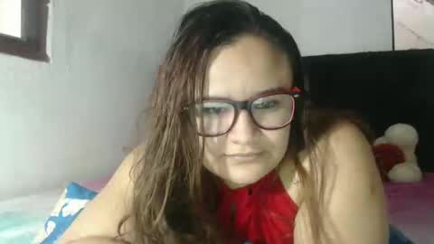 Snapshot of chubbyhothorny chatting on September 2025 07:28:01 PM chiquis online show from September 2025 07:28:01 PM