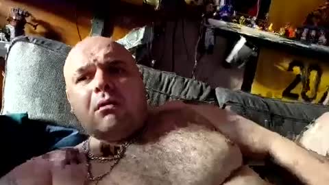 chubbyman43 online show from June 2026 06:32:01 PM