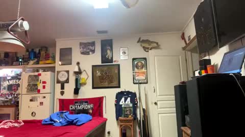 chuck354139 online show from December 2024 11:29:02 PM