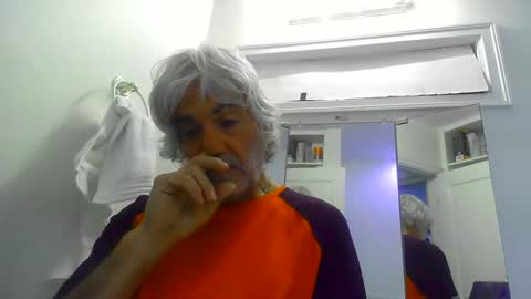 chuck354139 online show from January 2025 04:25:02 AM