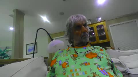 chuck354139 online show from January 2025 08:50:01 AM