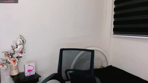 cia_rain online show from October 2025 07:57:02 PM