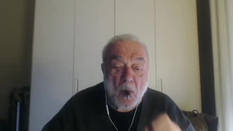 Snapshot of ciaoamoremio4 chatting on February 2025 01:44:01 PM ciaoamoremio4 online show from February 2025 01:44:01 PM