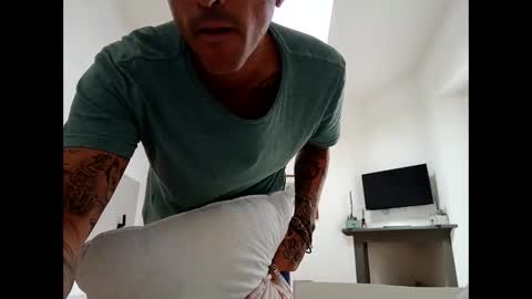 ciaoneciaone25 online show from June 2026 11:04:02 AM