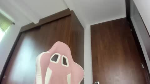 Sara INSTAGRAM SARARENDON7798 online show from October 2025 12:17:02 PM