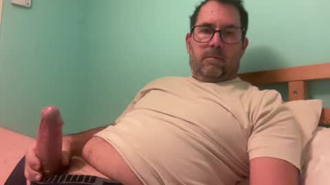 cigalou0606 online show from October 2025 02:35:01 AM