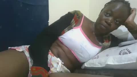 cilia petite online show from February 2025 12:33:01 PM