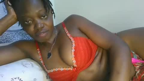 cilia petite online show from February 2026 01:04:01 AM