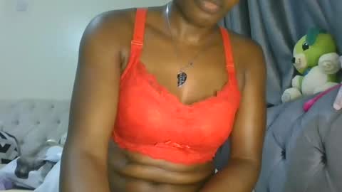 Snapshot of cilia_petite chatting on June 2026 01:26:02 PM cilia petite online show from June 2026 01:26:02 PM