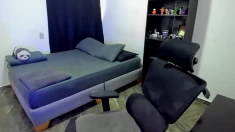 Luna and Sebas  online show from June 2026 09:02:01 PM