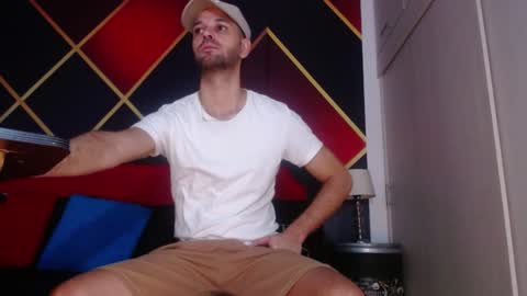 CindyandCarlo online show from January 2025 01:05:02 PM