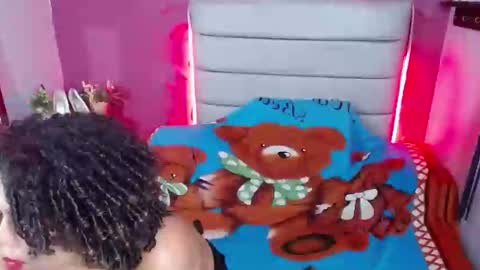 Cindy Castillo online show from December 2024 01:49:02 PM