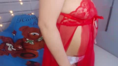 Cindy Castillo online show from January 2025 01:53:01 PM
