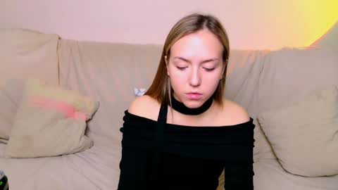 cindylovesmith online show from April 2026 03:59:01 AM