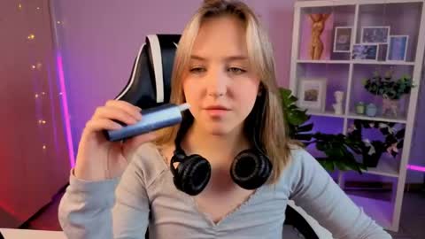 cindylovesmith online show from May 2026 06:29:02 AM