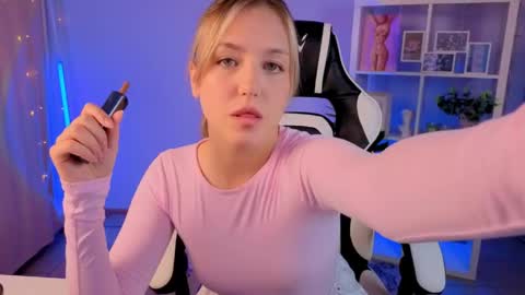 cindylovesmith online show from May 2026 05:24:01 AM