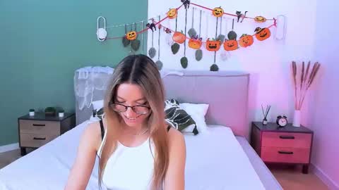 cindymori online show from October 2025 02:34:01 PM