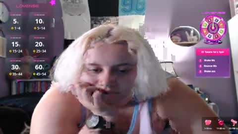 Cinna online show from December 2024 08:25:02 PM