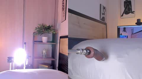 Amber online show from September 2025 08:35:02 PM