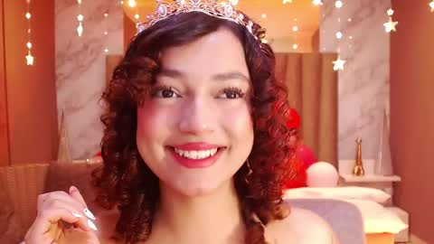 cinnamon_bite online show from February 2026 12:32:01 PM