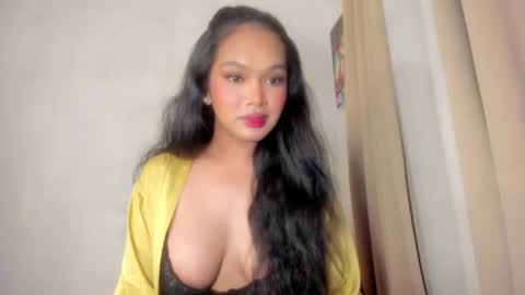 Snapshot of cinnamoncandy14 chatting on January 2026 03:28:02 PM Ask me online show from January 2026 03:28:02 PM