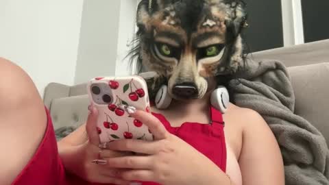 Nicky online show from September 2025 05:18:02 AM