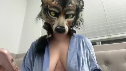 Nicky online show from November 2025 06:55:01 AM