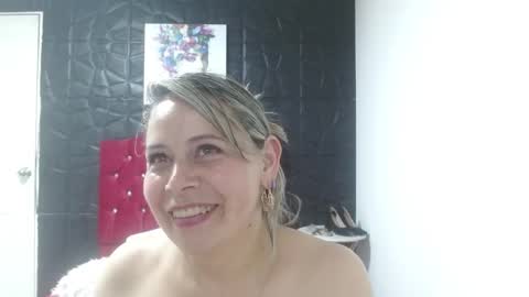 Snapshot of cinthia1609 chatting on January 2025 01:22:02 AM cinthia1609 online show from January 2025 01:22:02 AM