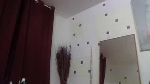 Snapshot of cinthia2525 chatting on October 2025 08:06:01 AM cinthia2525 online show from October 2025 08:06:01 AM