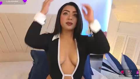 Snapshot of cinthia_cf chatting on September 2025 03:01:02 PM cinthia_cf online show from September 2025 03:01:02 PM
