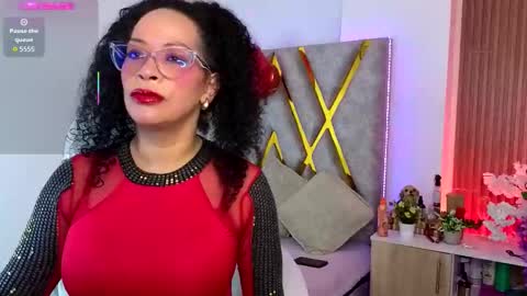 Cintia online show from March 2026 11:53:02 PM