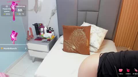 Snapshot of cintylovely chatting on September 2025 07:58:02 PM CINTIA online show from September 2025 07:58:02 PM