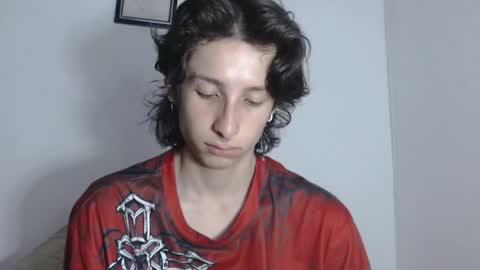 cirosky_elchicopolla online show from April 2026 02:27:02 AM