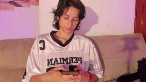 cirosky_elchicopolla online show from April 2026 03:35:02 AM