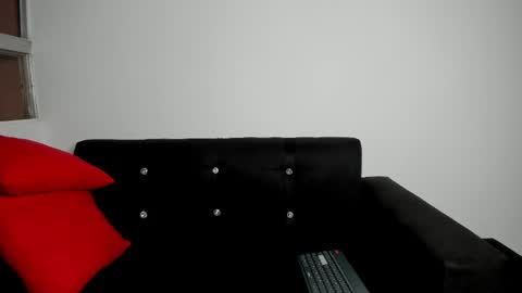 cirosky_elchicopolla online show from May 2026 02:19:02 AM