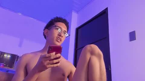 cj_davis1 online show from November 2025 04:15:02 AM