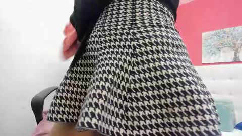 Snapshot of claire_aristizabal chatting on March 2025 04:34:02 AM claire aristizabal online show from March 2025 04:34:02 AM