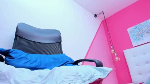 Snapshot of claire_aristizabal chatting on March 2025 10:08:02 AM claire aristizabal online show from March 2025 10:08:02 AM