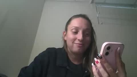 Snapshot of clairebearx3 chatting on October 2025 06:51:01 PM clairebearx3 online show from October 2025 06:51:01 PM