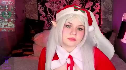 Claire Faers online show from December 2025 03:30:02 PM