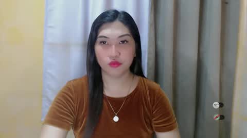Snapshot of clairewntr_ chatting on December 2024 07:36:01 AM CLAIRE online show from December 2024 07:36:01 AM