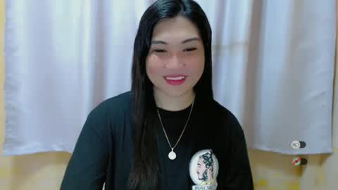 Snapshot of clairewntr_ chatting on December 2024 04:25:01 AM CLAIRE online show from December 2024 04:25:01 AM